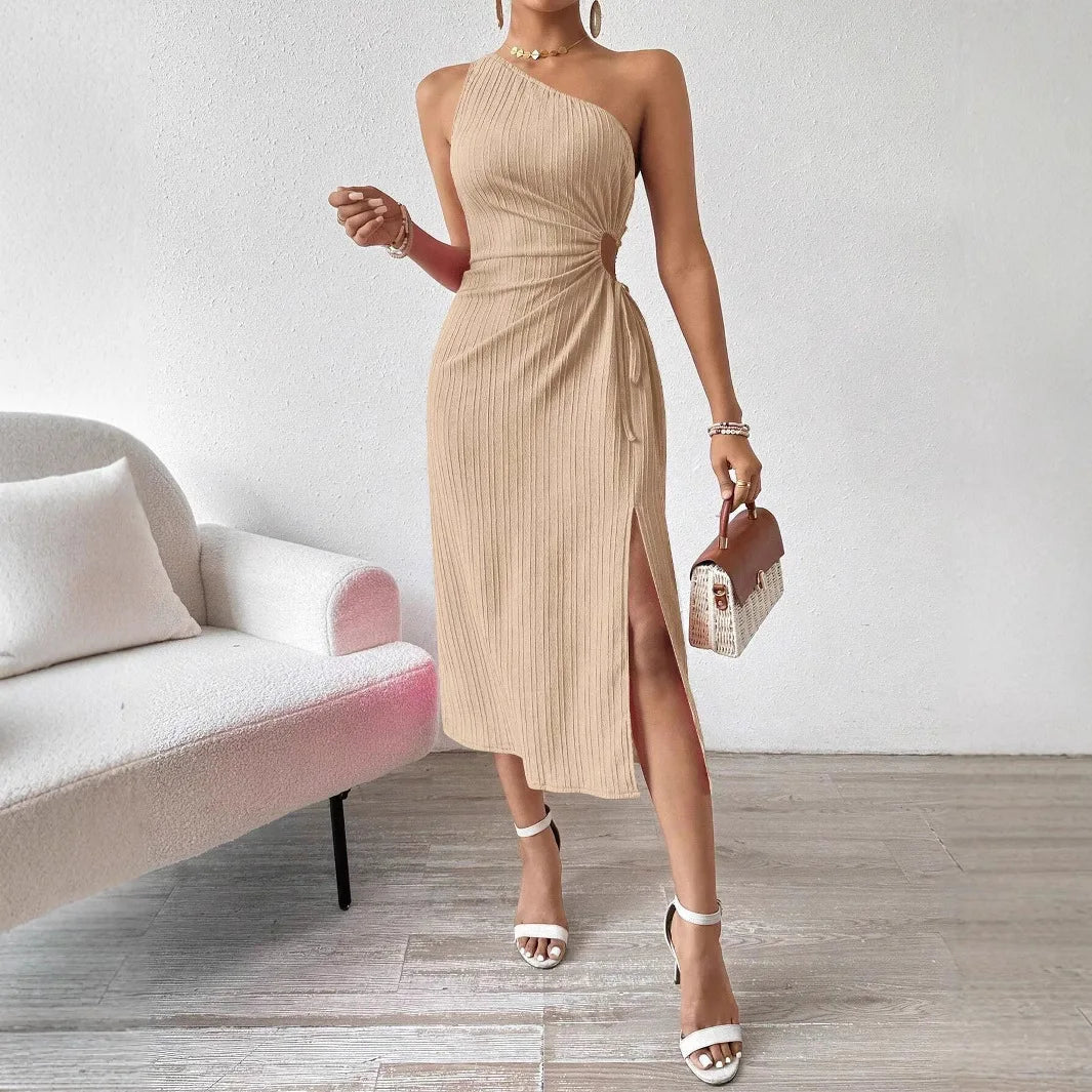 Cralom Elegant Single Shoulder Slit Dress for Spring/Summer 2025
