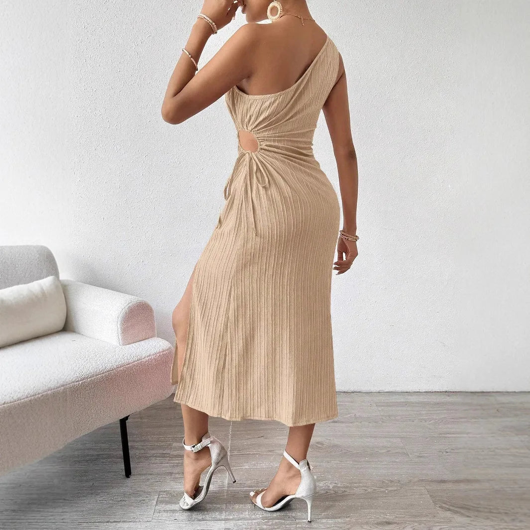 Cralom Elegant Single Shoulder Slit Dress for Spring/Summer 2025