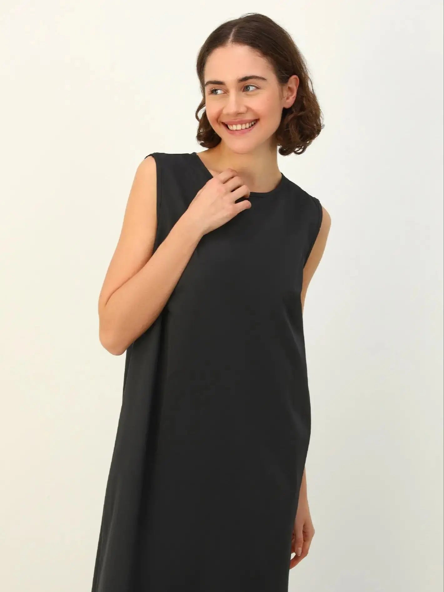 Sleeveless Dubai Abaya Dress Modest Islamic Women's Clothing by Cralom