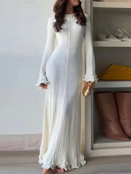 Cralom Elegant V-Neck Knitted Maxi Dress with Ruffles & Pleats