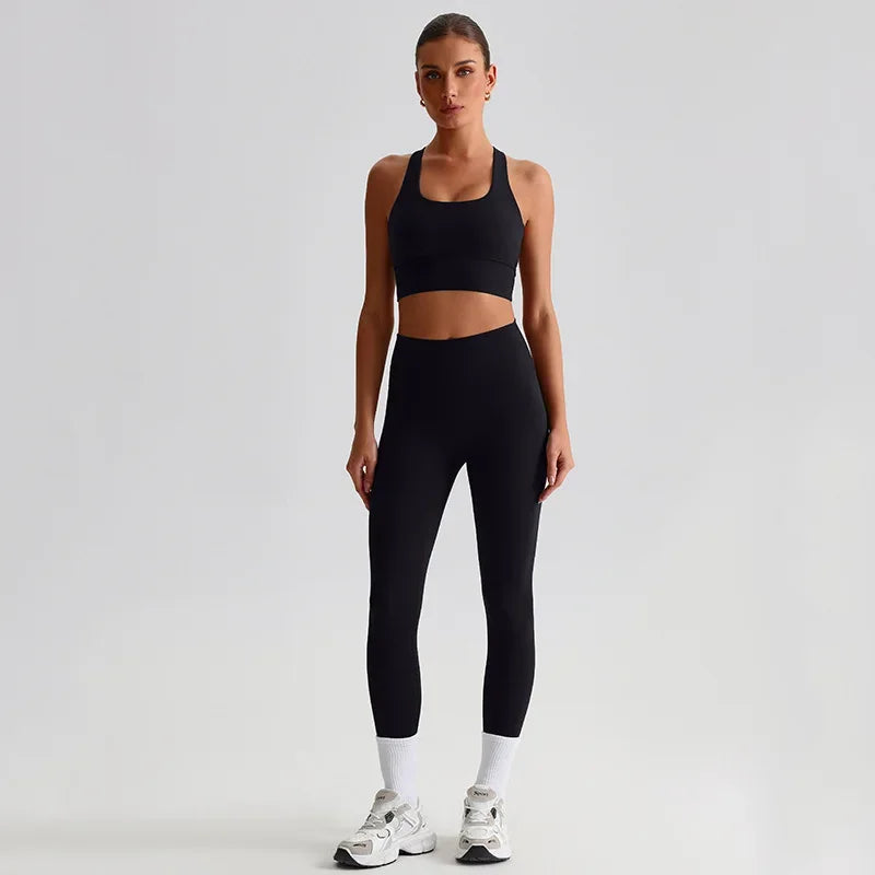 Cralom Seamless Yoga Set: Backless Sports Bra & Booty-Lifting Leggings