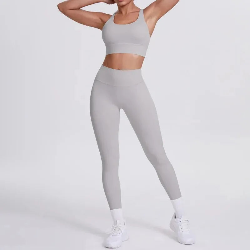 Cralom Seamless Yoga Set: Cross-Back Bra & Booty-Lifting Leggings