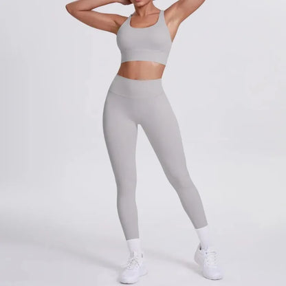Cralom Seamless Yoga Set: Cross-Back Bra & Booty-Lifting Leggings
