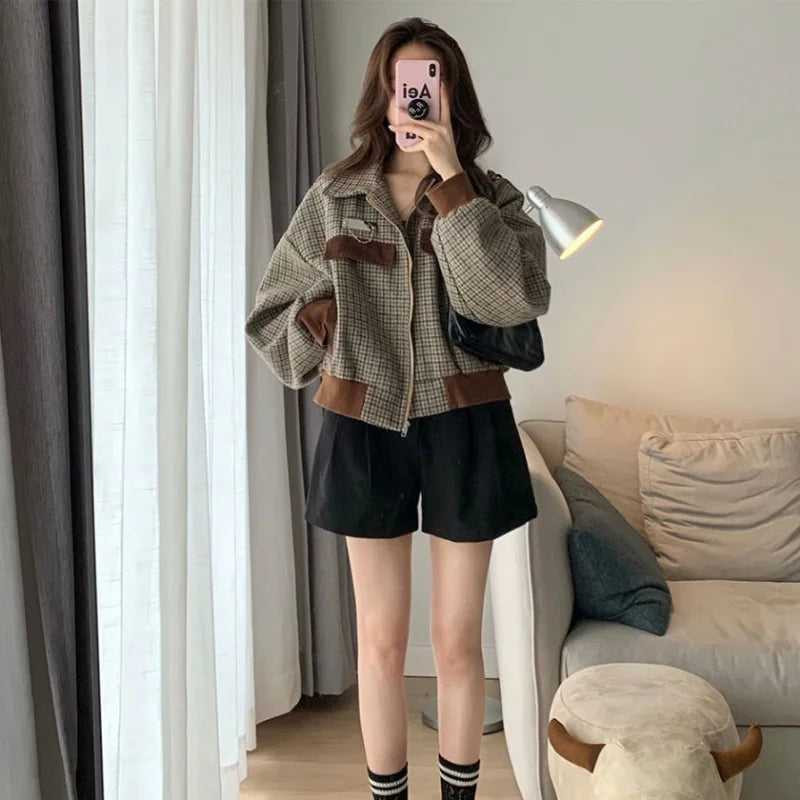 Cralom Vintage Plaid Coat 2024: Short Padded Cropped Jacket in Luxury Designer Style