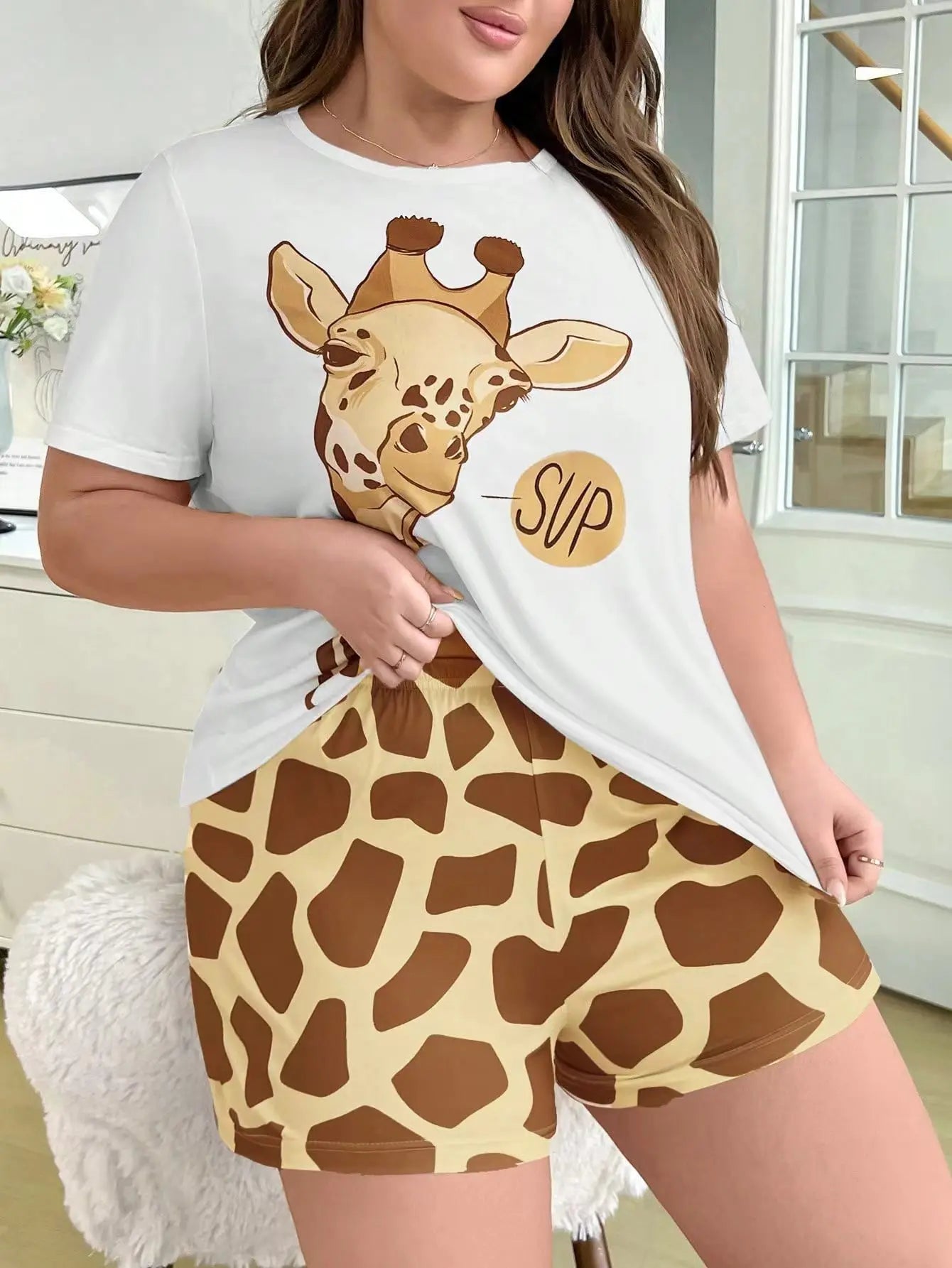 Cralom Giraffe Print Milk Silk Summer Pajama Set