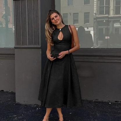 Cralom Sleeveless V-neck Hollowed Out A-list Dress for 2024 Summer