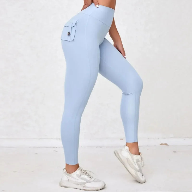 Cralom Seamless Yoga Leggings with Hip-lifting Design & Pocket