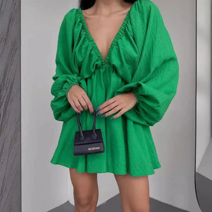 Cralom Deep V-neck Bubble Dress with Open Back and Large Swing Skirt