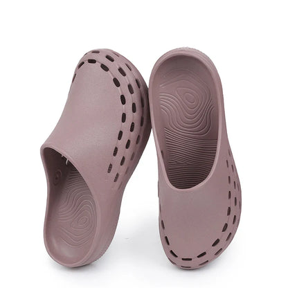 Cralom Summer Beach Sandals with Slip-Resistant Contoured Footbeds