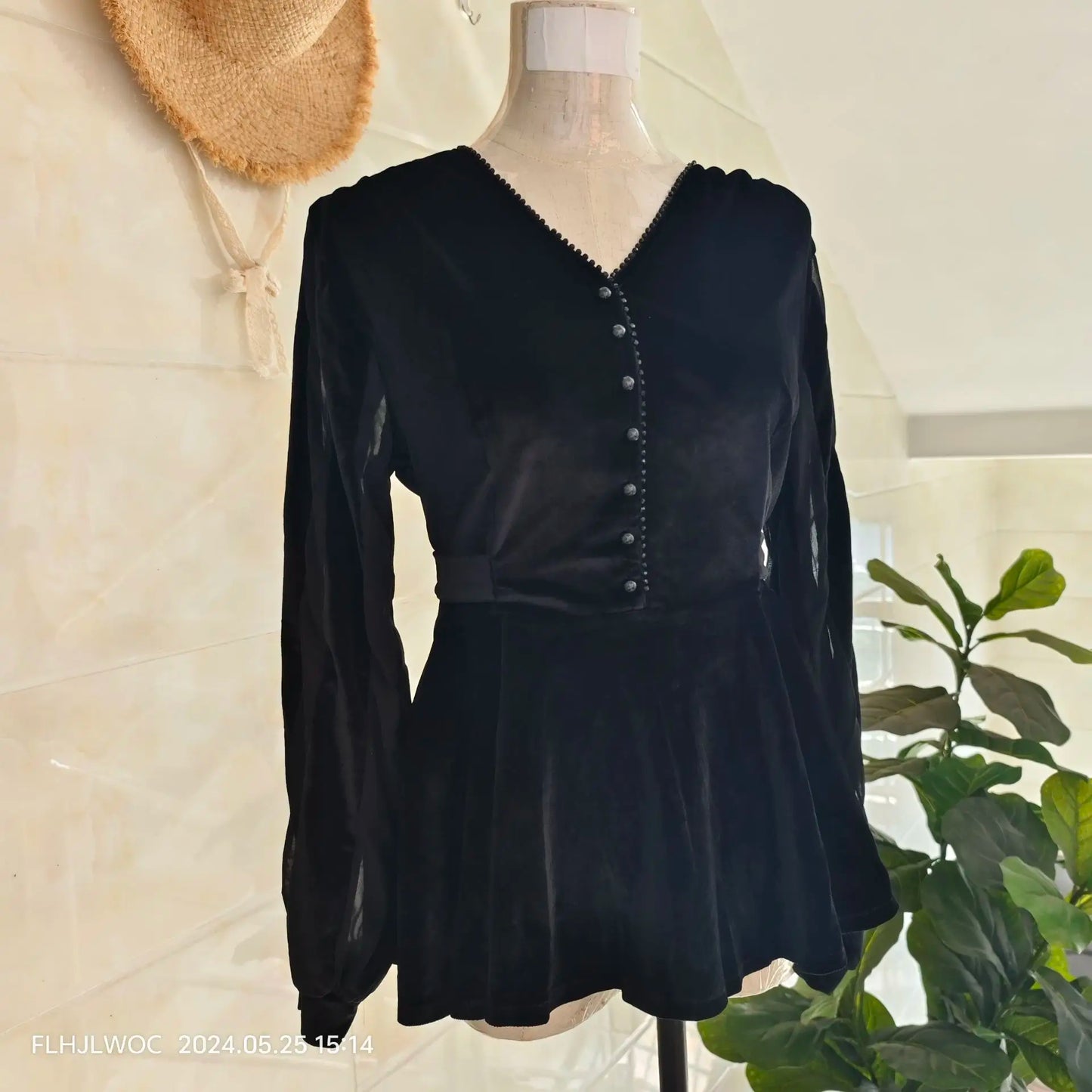Cralom Autumn/Winter Peplum Lace-Up Blouse