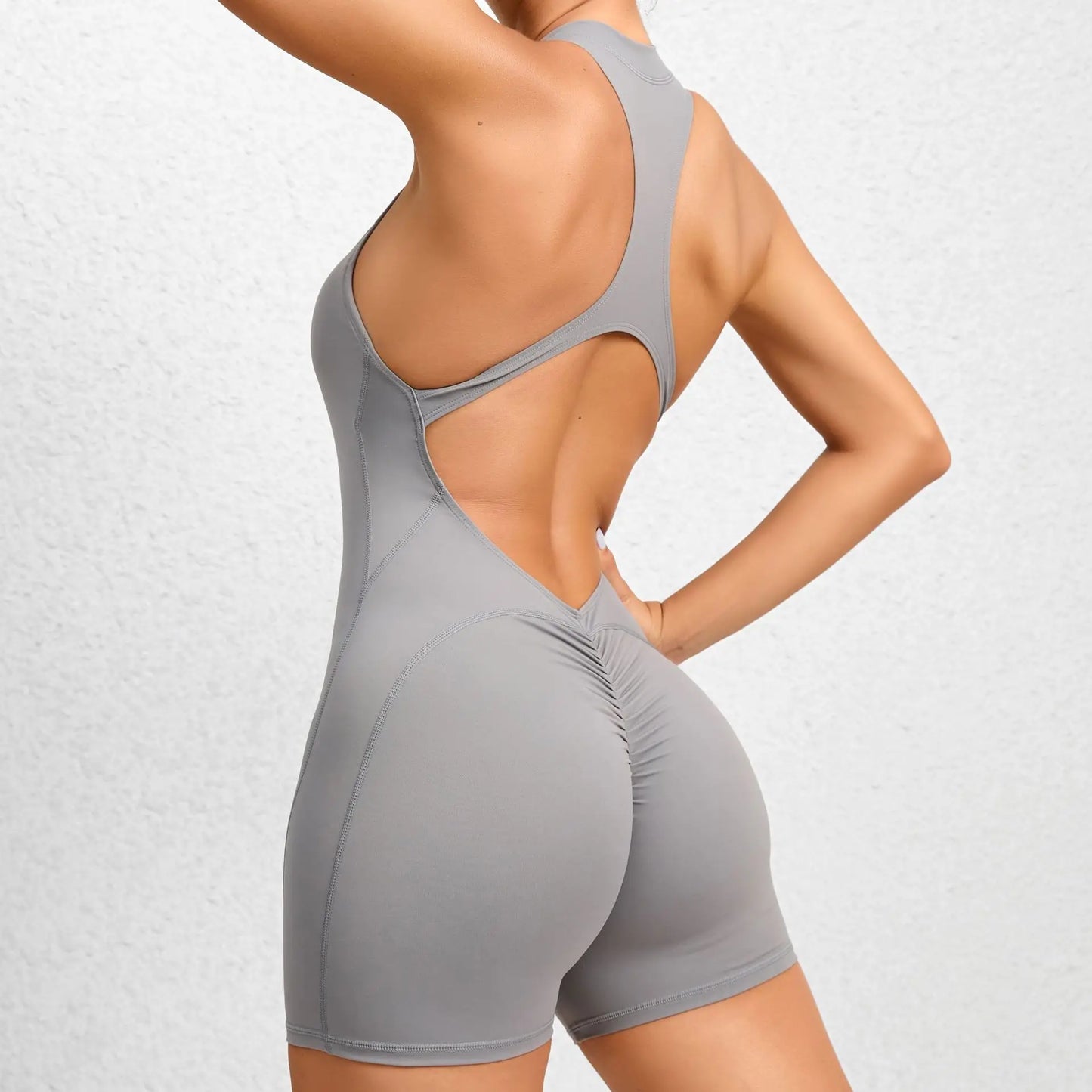 Cralom Seamless Yoga Bodysuit: Zip-Front Peach Booty Ruched One-Piece