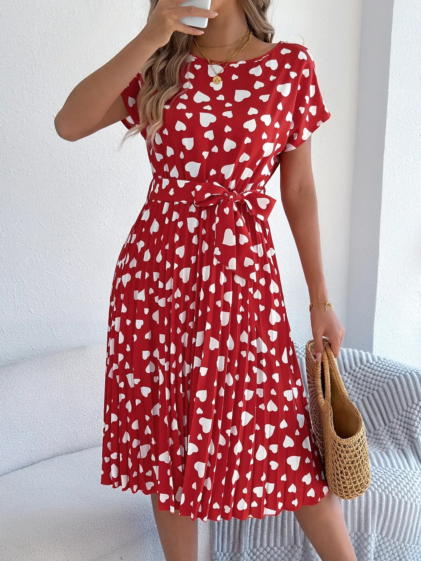 Cralom Heart Short Sleeve Waist Cinched Pleated Dress, Summer 2025