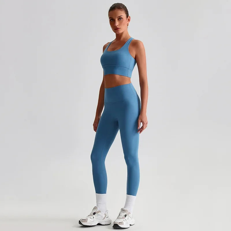 Cralom Seamless Yoga Set: Backless Sports Bra & Booty-Lifting Leggings