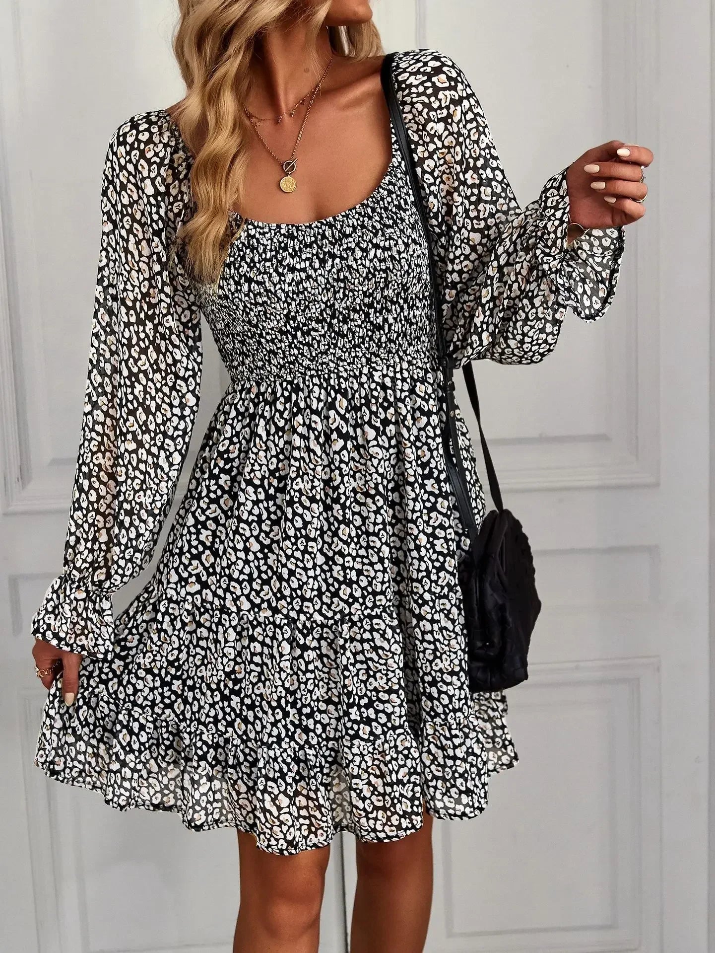 Cralom Floral Square Neck Long Sleeve Dress for Spring/Summer 2024