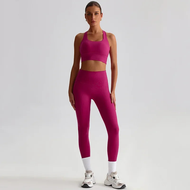 Cralom Seamless Yoga Set: Backless Sports Bra & Booty-Lifting Leggings