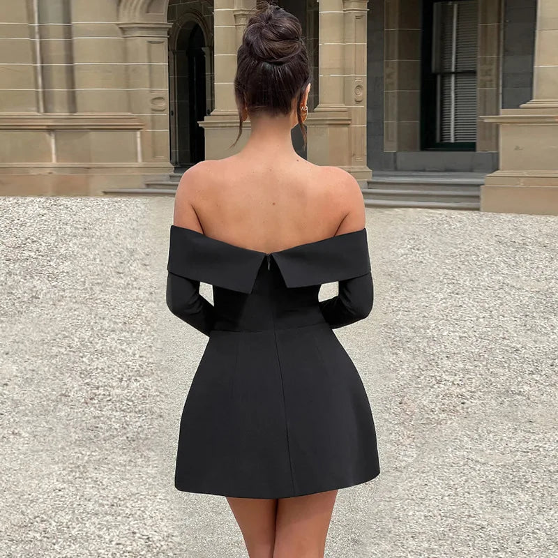 Cralom One Shoulder A-line Dress, Slim Fit, Long Sleeve, Solid Color