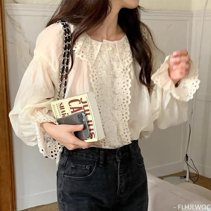 Cralom Lace Ruffles Flare Sleeve Sunscreen Top - Sweet Vintage Style
