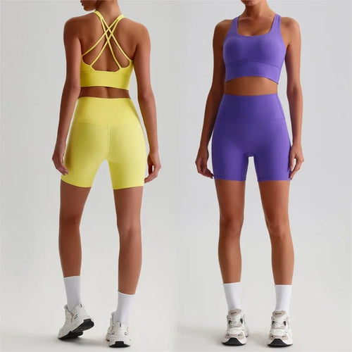 Cralom Seamless Yoga Set: Backless Bra & Booty-Lifting Shorts for Gym & Running