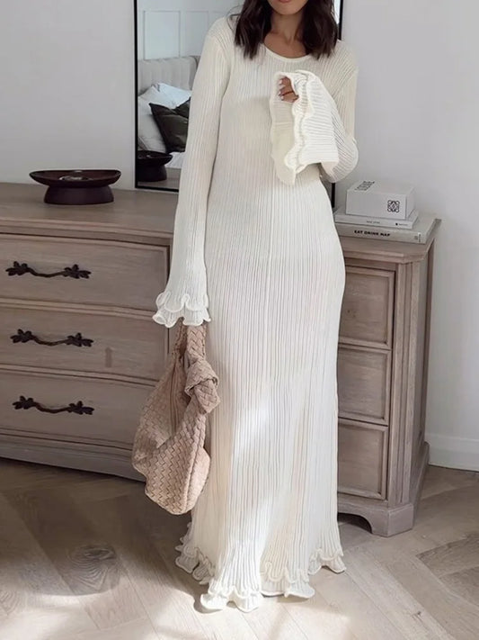 Cralom Elegant V-Neck Knitted Maxi Dress with Ruffles & Pleats