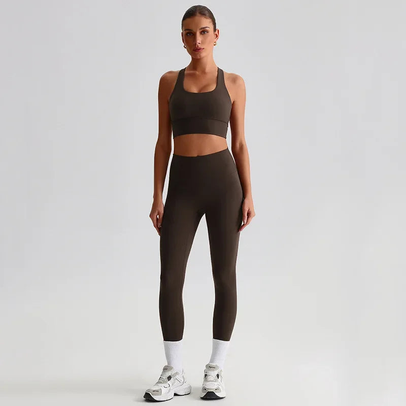 Cralom Seamless Yoga Set: Backless Sports Bra & Booty-Lifting Leggings