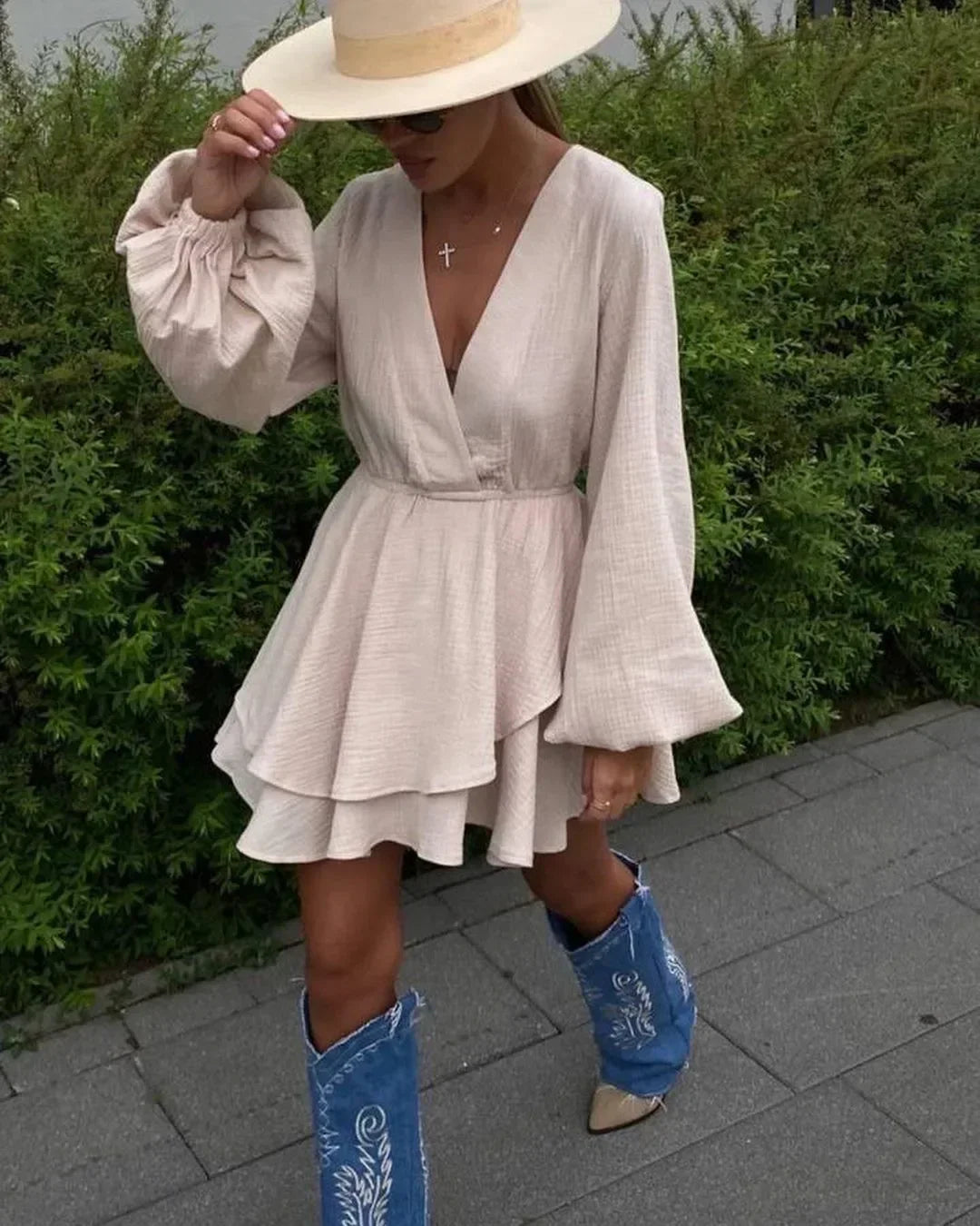 Cralom Deep V-neck Layered Summer Dress