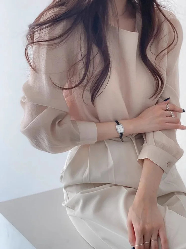 Cralom Chic Summer Blouse with Bubble Sleeves