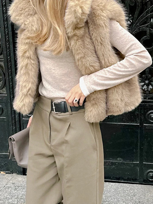 Cralom Women's Faux Fur Winter Vest Coat 2024 - Sleeveless, Soft, and Stylish