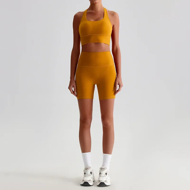 Cralom Seamless Yoga Set: Backless Bra & Booty-Lifting Shorts for Gym & Running