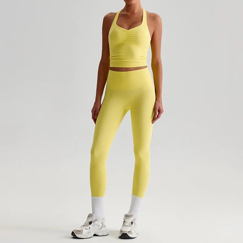 Cralom Naked Feel Seamless Yoga Set: Sports Bra & Slim-Fit Leggings