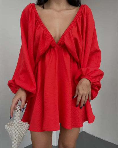 Cralom Deep V-neck Bubble Dress with Open Back and Large Swing Skirt