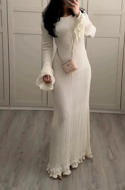 Cralom Elegant V-Neck Knitted Maxi Dress with Ruffles & Pleats