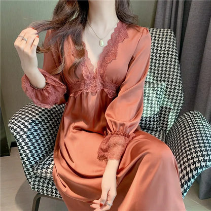 Cralom Long-sleeved Princess Style Nightgown for Women - Spring/Autumn Fashion with Chest Pad
