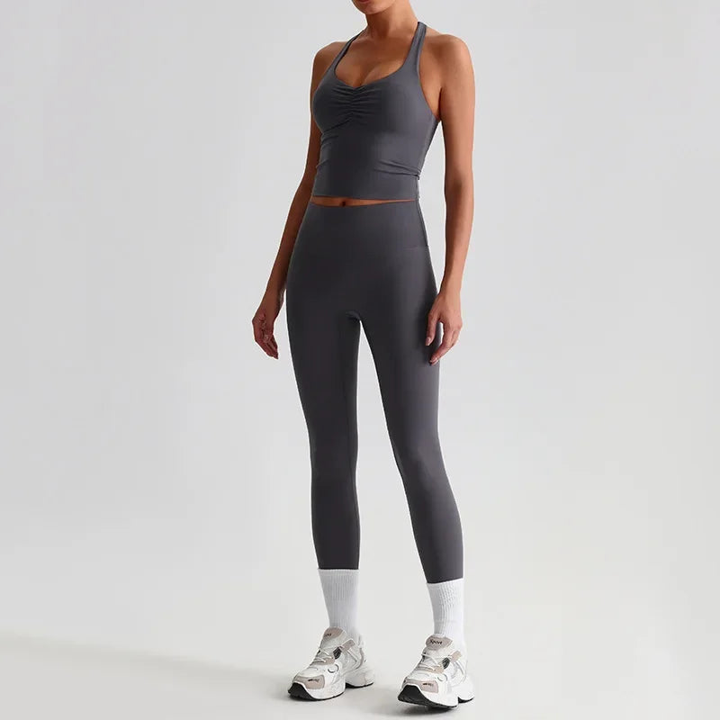 Cralom Naked Feel Seamless Yoga Set: Sports Bra & Slim-Fit Leggings