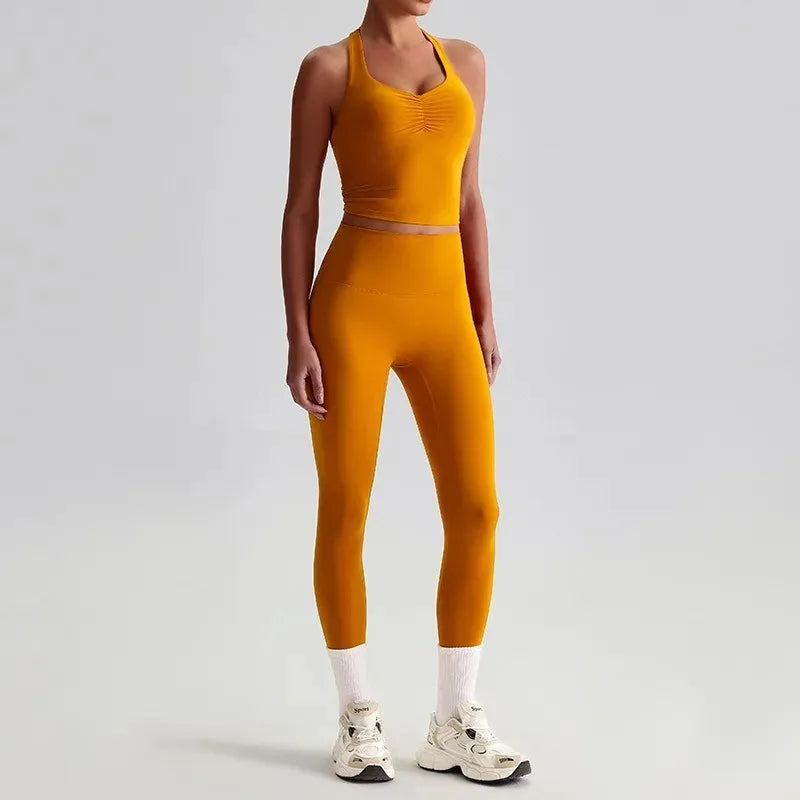 Cralom Naked Feel Seamless Yoga Set: Sports Bra & Slim-Fit Leggings