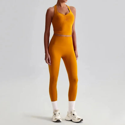Cralom Naked Feel Seamless Yoga Set: Sports Bra & Slim-Fit Leggings