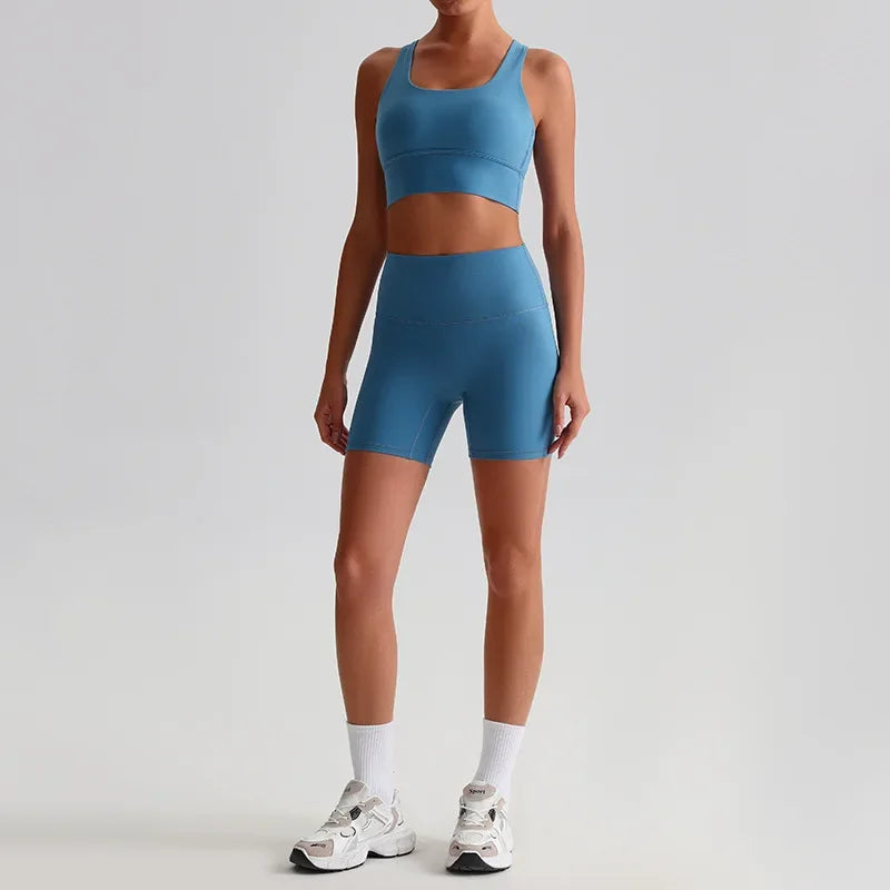 Cralom Seamless Yoga Set: Backless Bra & Booty-Lifting Shorts for Gym & Running