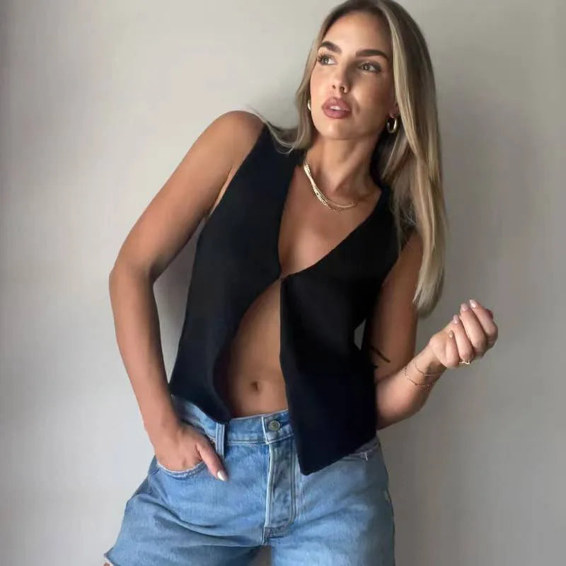 Cralom Sleeveless V-Neck Knit Vest: Button-up Chic Streetwear Knitwear
