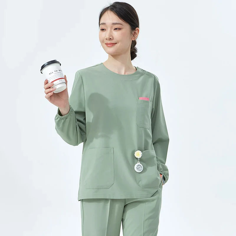 Cralom UltraAir Scrub Set for Nurses and Doctors