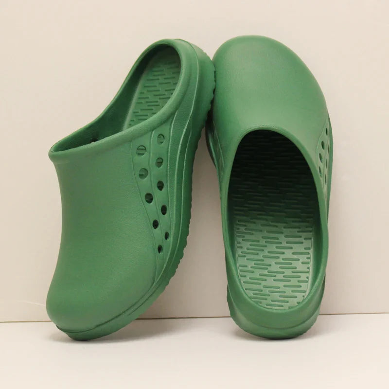 Cralom Nurse Clogs: Lightweight Anti-Slip Hospital Shoes