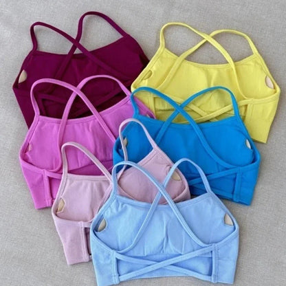 Cralom Seamless Cross Back Yoga Bra with Removable Pads for Impact Support