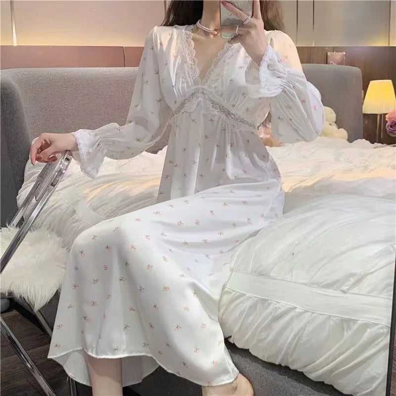 Cralom Long-sleeved Princess Style Nightgown for Women - Spring/Autumn Fashion with Chest Pad