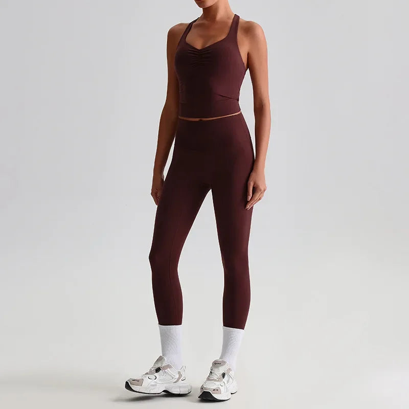 Cralom Naked Feel Seamless Yoga Set: Sports Bra & Slim-Fit Leggings