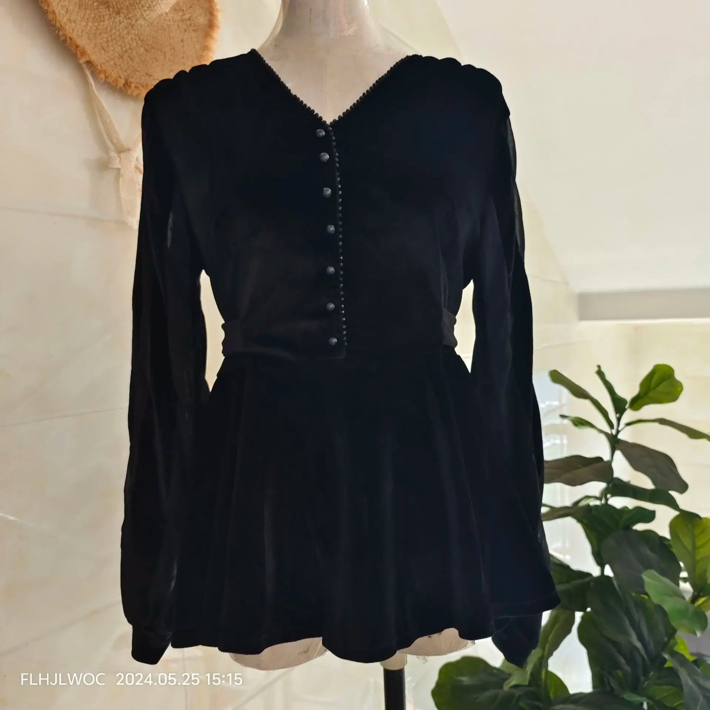 Cralom Autumn/Winter Peplum Lace-Up Blouse