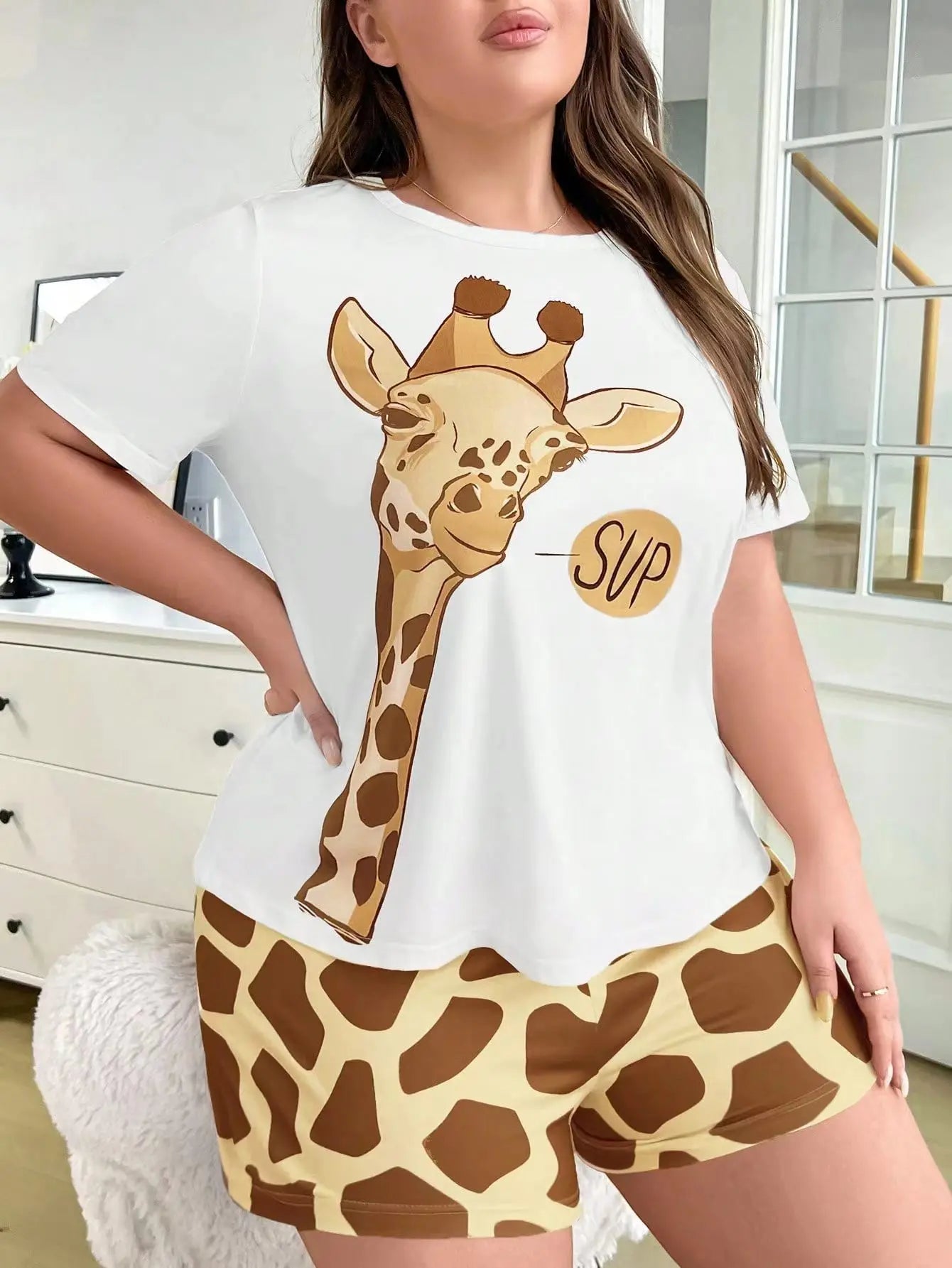 Cralom Giraffe Print Milk Silk Summer Pajama Set