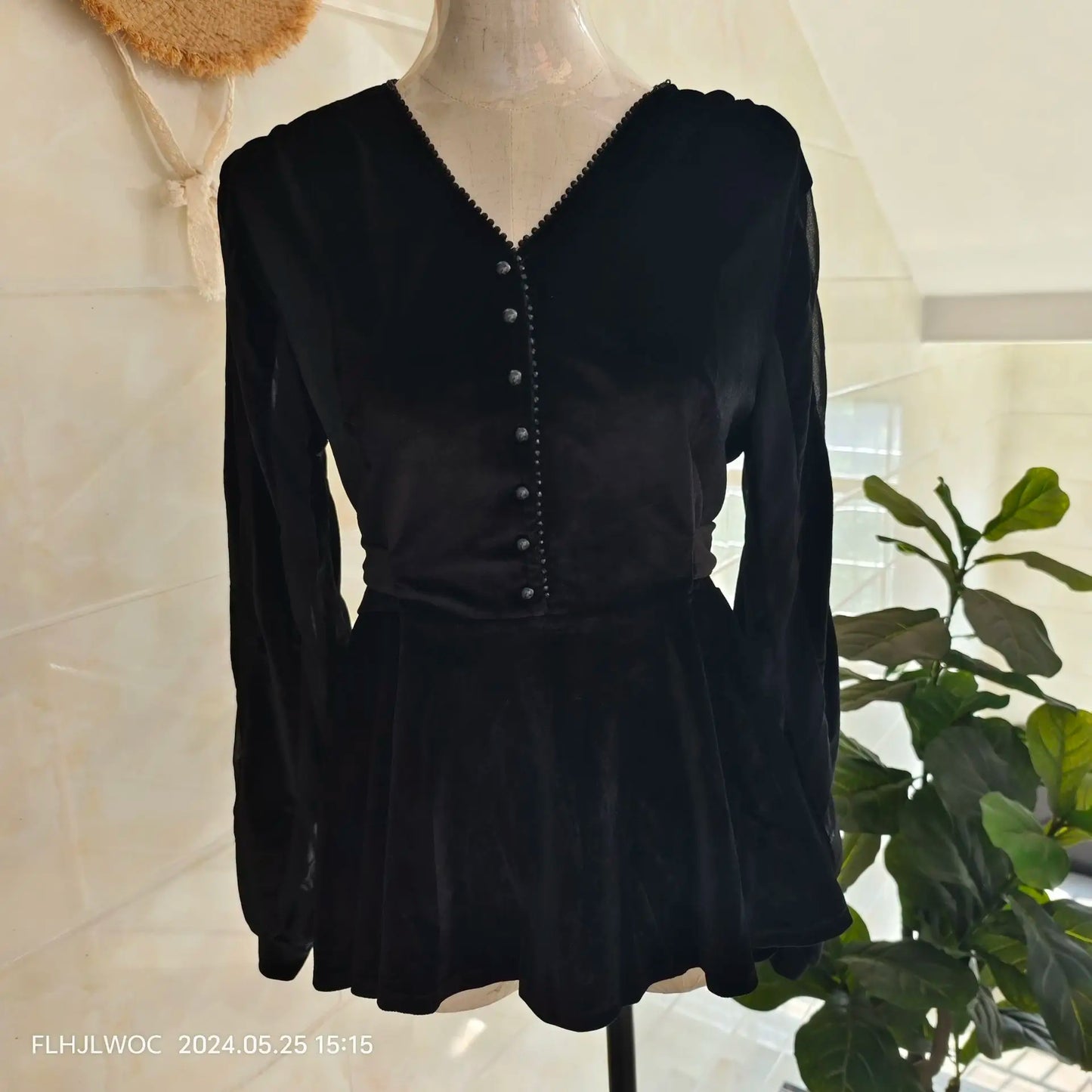 Cralom Autumn/Winter Peplum Lace-Up Blouse