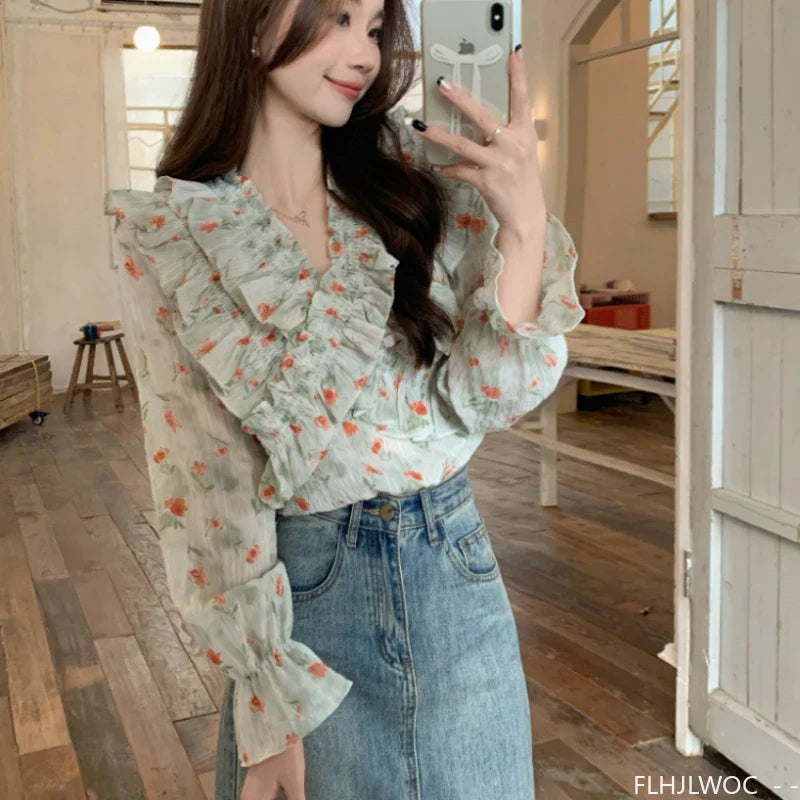 Cralom Floral Print Ruffles Top for Women - Retro Vintage Style
